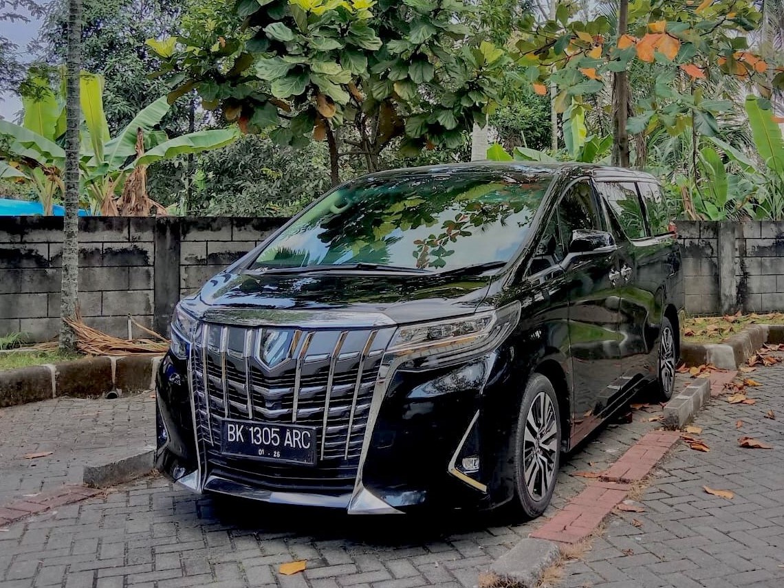 Armada Premium Anugrah Rent Car